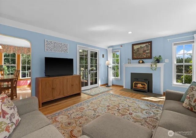 Photo 3 of Single family home for sale at 1867 Gossard St, Enumclaw, WA 98022 | MLS# NWM2570631 | Listing updated on 2026-09-24