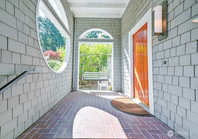 Photo 3 of Single family home for sale at 2021 Walnut St, Port Townsend, WA 98368 | MLS# NWM2570655 | Listing updated on 2026-10-01