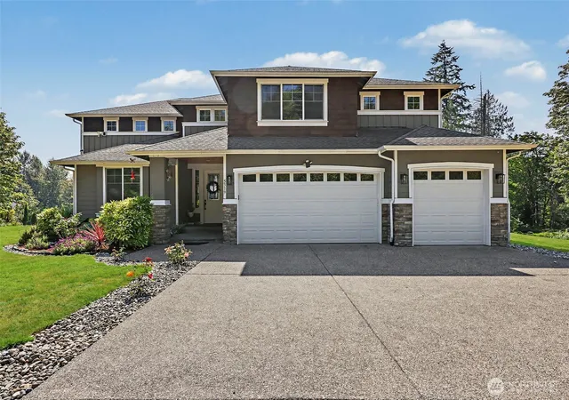 Photo 2 of Single family home for sale at 5319 Pilchuck Tree Farm Rd Ne, Snohomish, WA 98290 | MLS# NWM2570656 | Listing updated on 2026-09-29