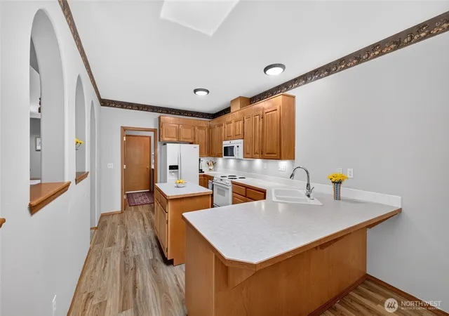 Photo 4 of Sale Pending at 11316 88th Avenue E, Puyallup, WA 98373 | MLS# NWM2570714 | Listing updated on 2026-09-25