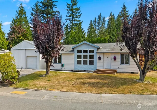 Photo 2 of Sale Pending at 1217 89th Avenue Se, Lake Stevens, WA 98258 | MLS# NWM2570737 | Listing updated on 2026-09-25