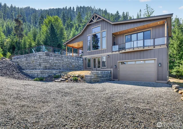 Photo 1 of Sale Pending at 261 Anders Dr, Cle Elum, WA 98922 | MLS# NWM2570779 | Listing updated on 2026-09-25