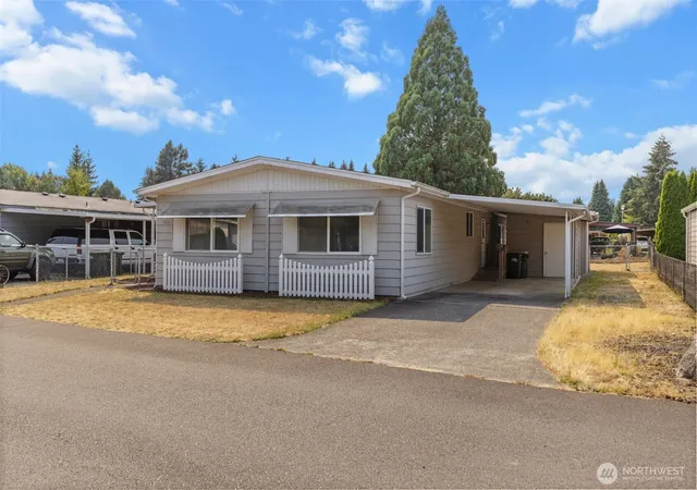 Photo 1 of Manufactured home for sale at 5305 Yakima Ln Se, Lacey, WA 98503 | MLS# NWM2570892 | Listing updated on 2026-09-30