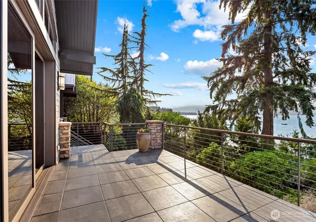 Photo 4 of Single family home for sale at 10458 Seabeck Hwy Nw, Seabeck, WA 98380 | MLS# NWM2570959 | Listing updated on 2026-09-27