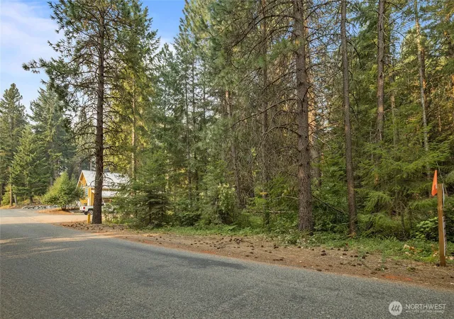 Photo 3 of Land for sale at 2 Oakmont, Cle Elum, WA 98922 | MLS# NWM2571057 | Listing updated on 2026-09-23