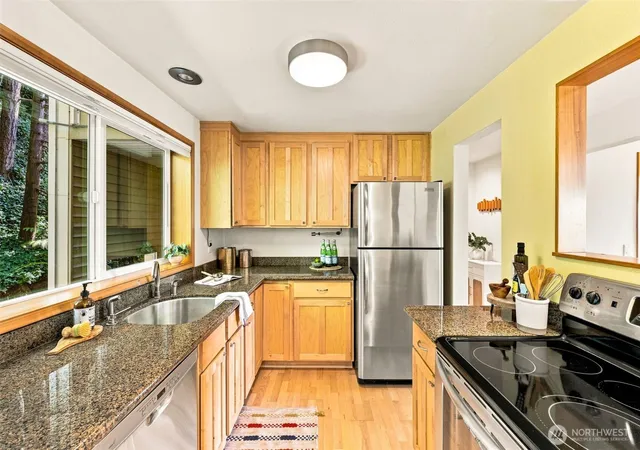 Photo 3 of Condo for sale at 10203 47th Avenue SW #B8, Seattle, WA 98146 | MLS# NWM2571069 | Listing updated on 2026-10-01