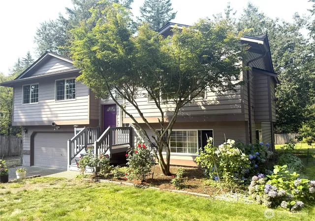 Photo 2 of Single family home for sale at 4123 143rd Street Nw, Marysville, WA 98271 | MLS# NWM2571137 | Listing updated on 2026-09-23