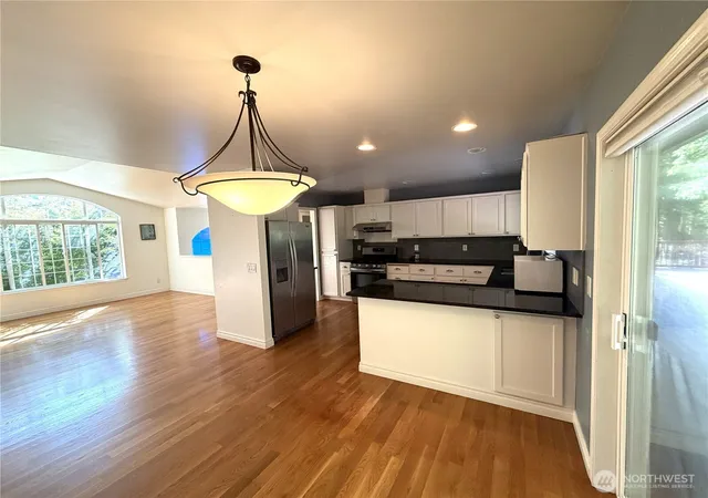 Photo 4 of Single family home for sale at 4123 143rd Street NW, Marysville, WA 98271 | MLS# NWM2571137 | Listing updated on 2026-09-23