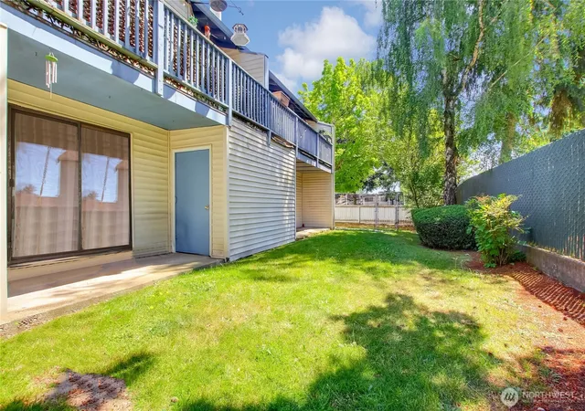 Photo 1 of Townhouse for sale at 1313 W James St #2, Kent, WA 98032 | MLS# NWM2571166 | Listing updated on 2026-09-17