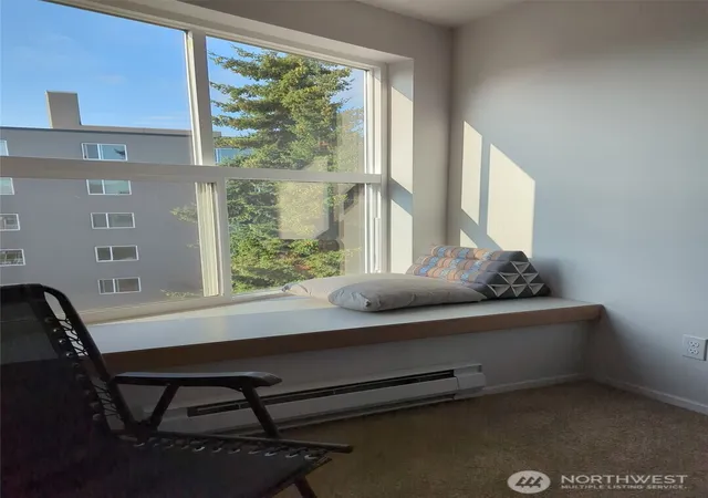 Photo 4 of Condo for sale at 530 Melrose Ave E #705, Seattle, WA 98102 | MLS# NWM2571168 | Listing updated on 2026-09-30