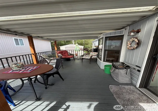Photo 4 of Manufactured home for sale at 4980 Morgan Dr #42, Birch Bay, WA 98230 | MLS# NWM2571288 | Listing updated on 2026-09-28
