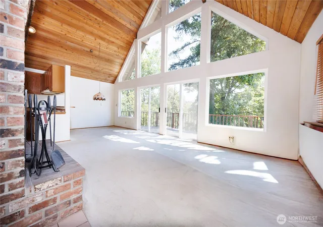 Photo 3 of Single family home for sale at 4320 King Ave, Bellingham, WA 98226 | MLS# NWM2571334 | Listing updated on 2026-09-28