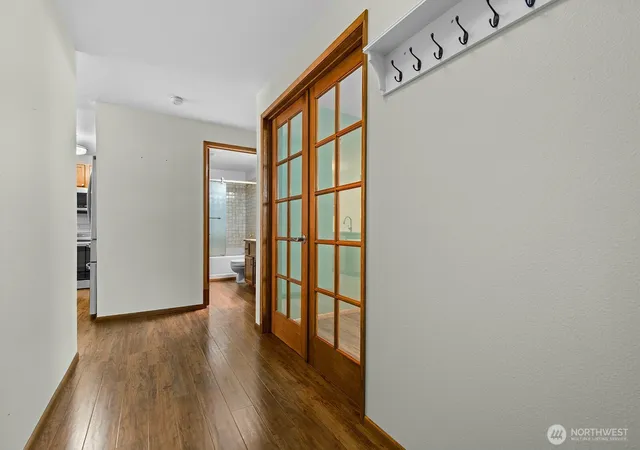 Photo 2 of Condo for sale at 6920 California Ave Sw #12, Seattle, WA 98136 | MLS# NWM2571356 | Listing updated on 2026-09-26