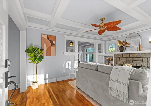Photo 4 of Single family home for sale at 631 N Steele St, Tacoma, WA 98406 | MLS# NWM2571357 | Listing updated on 2026-10-01