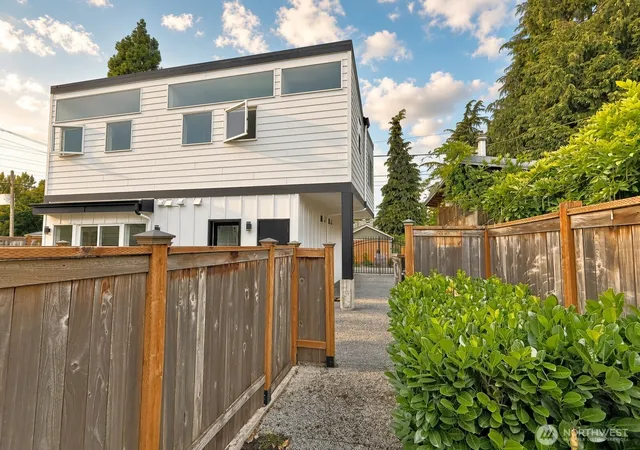 Photo 1 of Townhouse for sale at 708 N 102nd Street #2, Seattle, WA 98133 | MLS# NWM2571453 | Listing updated on 2026-10-02