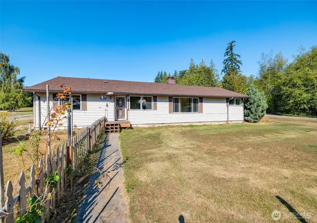 Photo 1 of Single family home for sale at 849 Burlingame Rd, Mount Vernon, WA 98274 | MLS# NWM2571491 | Listing updated on 2026-09-25