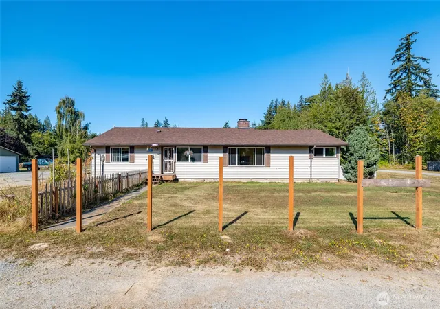 Photo 2 of Single family home for sale at 849 Burlingame Rd, Mount Vernon, WA 98274 | MLS# NWM2571491 | Listing updated on 2026-09-25