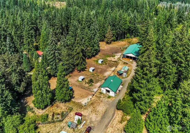 Photo 2 of Single family home for sale at 7925 Thornburg St Sw, Olympia, WA 98512 | MLS# NWM2571513 | Listing updated on 2026-09-25