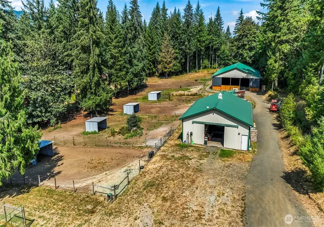 Photo 3 of Single family home for sale at 7925 Thornburg St Sw, Olympia, WA 98512 | MLS# NWM2571513 | Listing updated on 2026-09-25