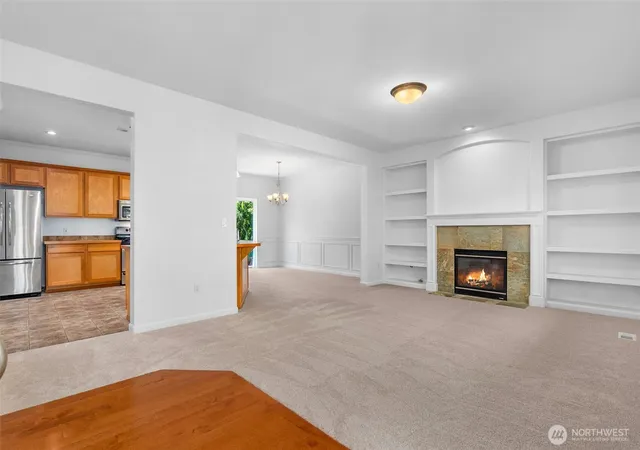 Photo 4 of Single family home for sale at 3217 Sugarloaf St SE, Olympia, WA 98501 | MLS# NWM2571590 | Listing updated on 2026-09-30