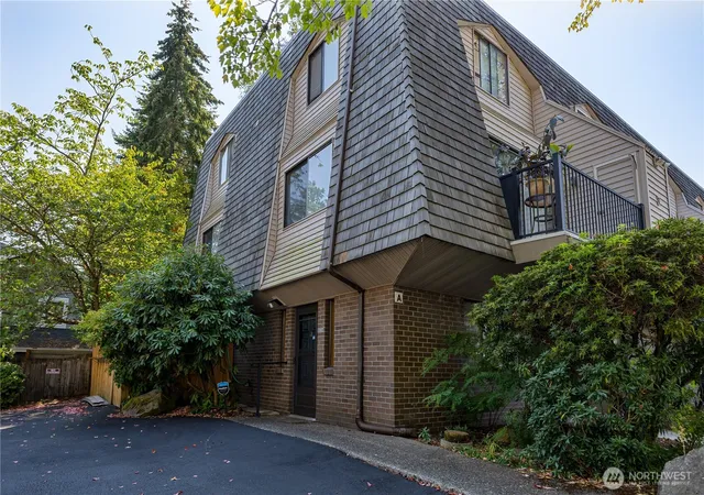 Photo 1 of Condo for sale at 8603 244th St Sw #2A, Edmonds, WA 98026 | MLS# NWM2571594 | Listing updated on 2026-10-02