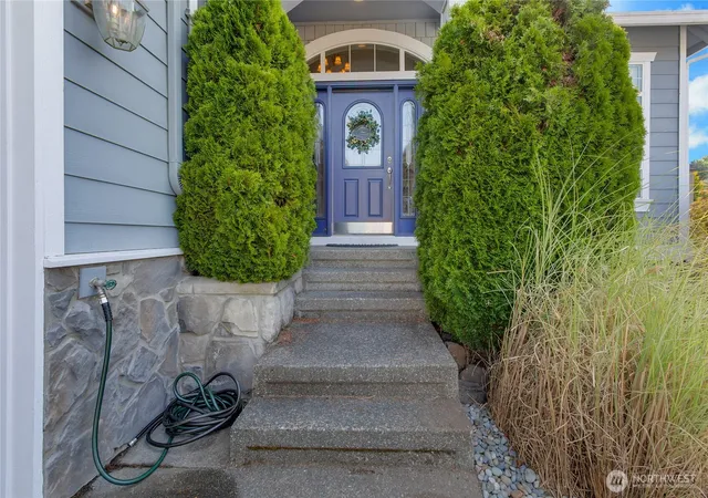 Photo 2 of Single family home for sale at 25128 161st Place Se, Covington, WA 98042 | MLS# NWM2571785 | Listing updated on 2026-09-23