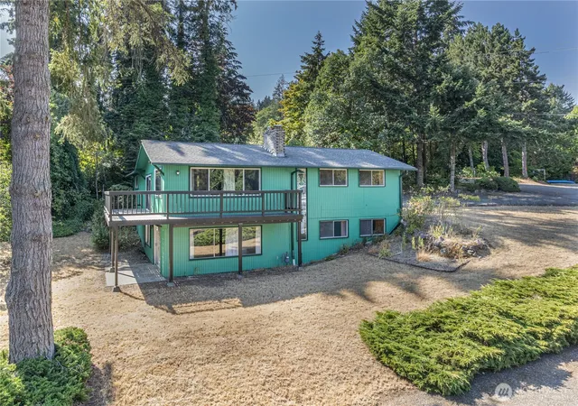 Photo 2 of Single family home for sale at 4577 Nw Dorado Ct, Bremerton, WA 98312 | MLS# NWM2571845 | Listing updated on 2026-10-01