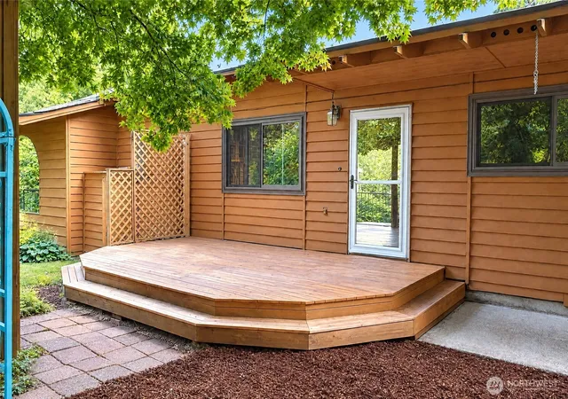 Photo 2 of Single family home for sale at 3520 Ne 204th Street, Lake Forest Park, WA 98155 | MLS# NWM2571852 | Listing updated on 2026-09-27