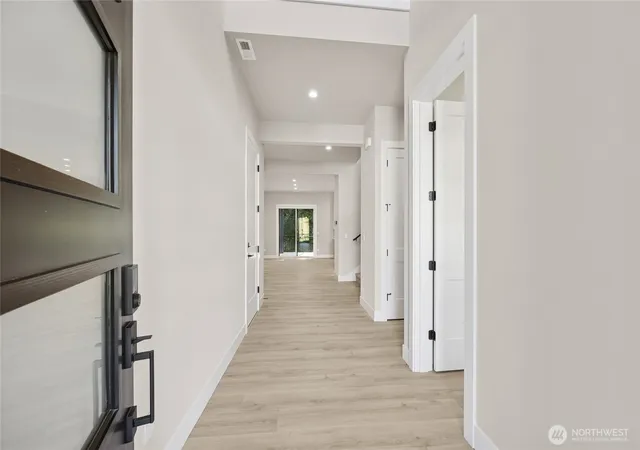 Photo 2 of Condo for sale at 14460 133rd Place Ne #4, Woodinville, WA 98072 | MLS# NWM2571902 | Listing updated on 2026-09-23