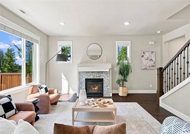 Photo 4 of Sale Pending at 17814 42Nd Ave Se, Bothell, WA 98012 | MLS# NWM2571913 | Listing updated on 2026-09-24