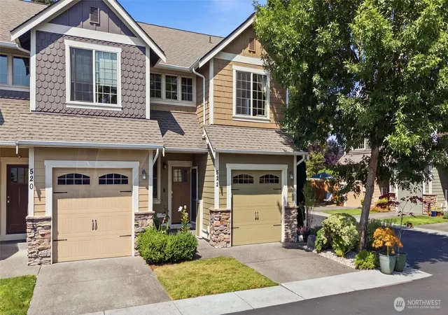 Photo 2 of Townhouse for sale at 522 Pearl St, Snohomish, WA 98290 | MLS# NWM2572022 | Listing updated on 2026-09-25