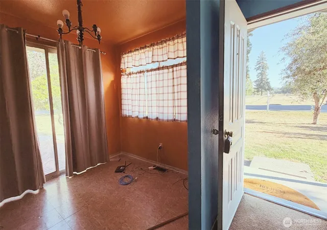 Photo 3 of Single family home for sale at 20291 Aliston Ln, Burlington, WA 98233 | MLS# NWM2572143 | Listing updated on 2026-09-24