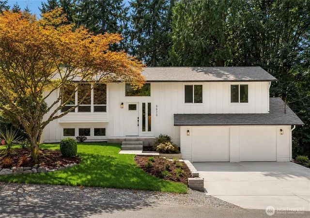 Photo 1 of Single family home for sale at 8820 194th St Sw, Edmonds, WA 98026 | MLS# NWM2572157 | Listing updated on 2026-09-25