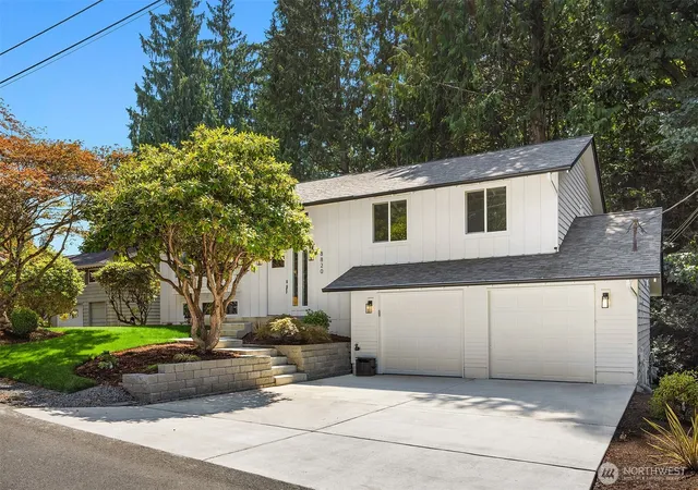 Photo 2 of Single family home for sale at 8820 194th St Sw, Edmonds, WA 98026 | MLS# NWM2572157 | Listing updated on 2026-09-25