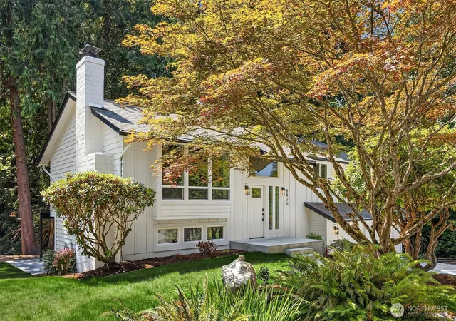 Photo 3 of Single family home for sale at 8820 194Th St Sw, Edmonds, WA 98026 | MLS# NWM2572157 | Listing updated on 2026-09-25