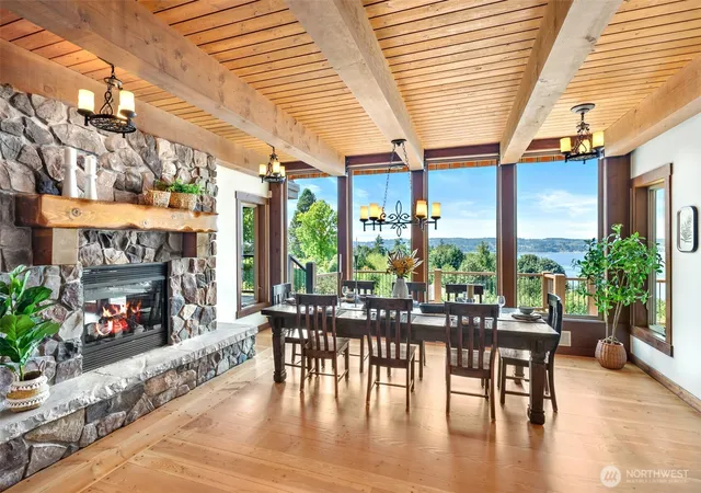 Photo 4 of Single family home for sale at 744 Loveland Ave, Mukilteo, WA 98275 | MLS# NWM2572232 | Listing updated on 2026-10-03