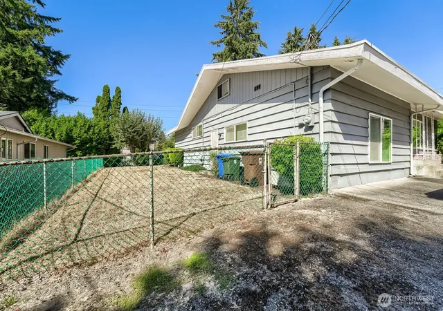 Photo 2 of Single family home for sale at 4523 S 12th St, Tacoma, WA 98405 | MLS# NWM2572344 | Listing updated on 2026-09-25