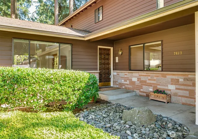 Photo 4 of Sale Pending at 7613 Ne 69Th St, Vancouver, WA 98662 | MLS# NWM2572434 | Listing updated on 2026-09-28