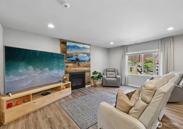 Photo 4 of Single family home for sale at 12931 173Rd Dr Se, Snohomish, WA 98290 | MLS# NWM2572464 | Listing updated on 2026-10-01
