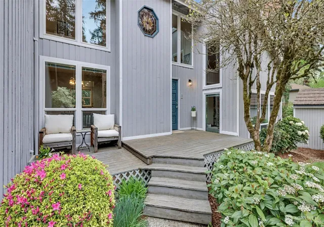 Photo 4 of Single family home for sale at 19832 156Th Ave Ne, Woodinville, WA 98072 | MLS# NWM2572680 | Listing updated on 2026-09-25