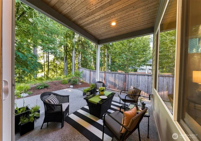 Photo 3 of Single family home for sale at 7027 Munn Lake Dr Se, Tumwater, WA 98501 | MLS# NWM2572816 | Listing updated on 2026-09-25