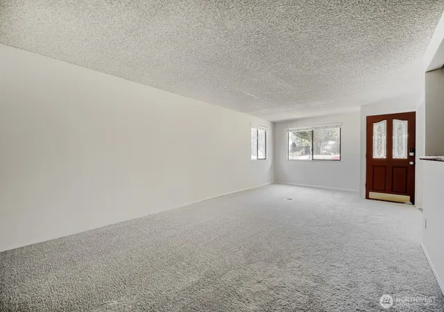 Photo 3 of Single family home for sale at 31349 13th Ave S, Federal Way, WA 98003 | MLS# NWM2572839 | Listing updated on 2026-09-23