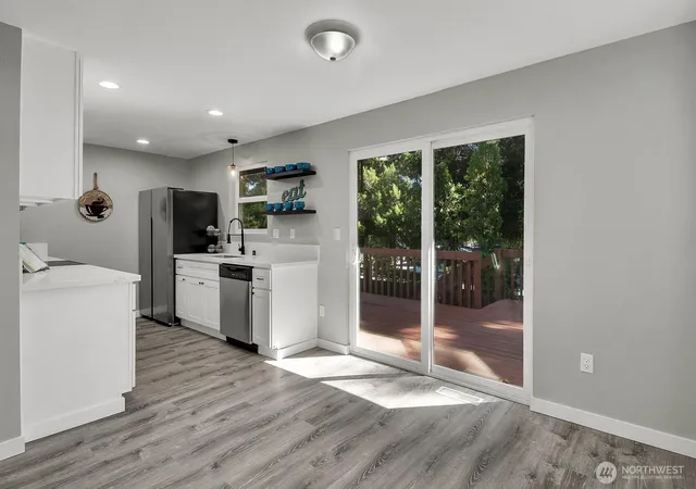 Photo 3 of Sale Pending at 235 Dennis St Sw, Tumwater, WA 98501 | MLS# NWM2572883 | Listing updated on 2026-10-02