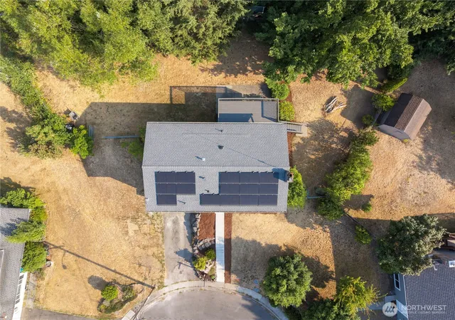 Photo 2 of Single family home for sale at 16317 127th Pl Se, Renton, WA 98058 | MLS# NWM2573058 | Listing updated on 2026-09-27