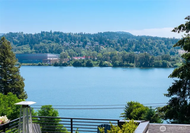 Photo 3 of Pending - Backup Offer Requested at 7429 E Mercer Wy, Mercer Island, WA 98040 | MLS# NWM2573060 | Listing updated on 2026-09-15