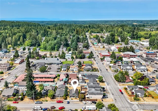 Photo 1 of Single family home for sale at 206 Kentucky Ave, Granite Falls, WA 98252 | MLS# NWM2573067 | Listing updated on 2026-09-25