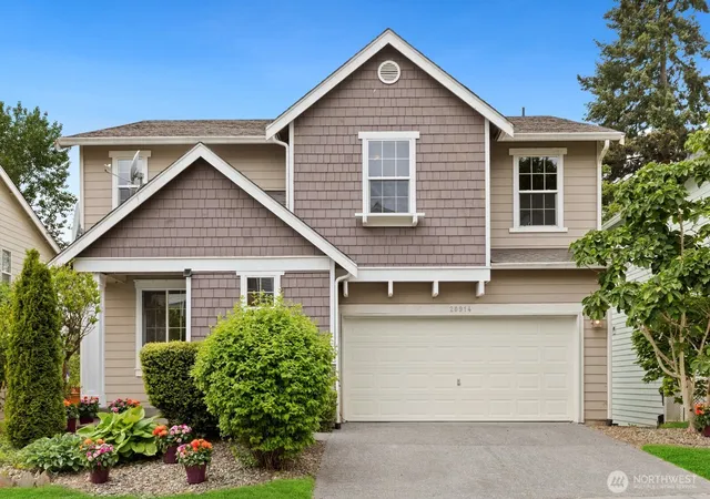 Photo 1 of Single family home for sale at 20914 13th Pl W, Lynnwood, WA 98036 | MLS# NWM2573077 | Listing updated on 2026-09-25