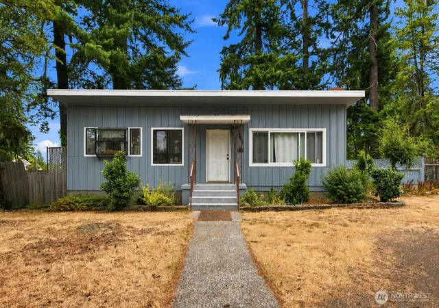 Photo 1 of Single family home for sale at 16006 Greenwood Ave N, Shoreline, WA 98133 | MLS# NWM2573086 | Listing updated on 2026-09-25