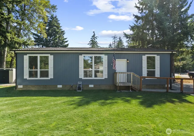 Manufactured home for sale at 12813 Ridge Cir E, Bonney Lake, WA 98391 | MLS# NWM2573104