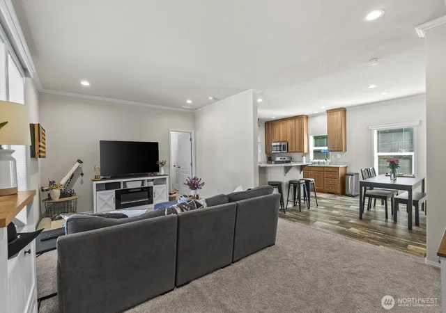 Photo 3 of Manufactured home for sale at 12813 Ridge Cir E, Bonney Lake, WA 98391 | MLS# NWM2573104 | Listing updated on 2026-09-25
